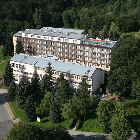 Kzzg W Polsce, Gornicze Sanatorium Zwiazkowe "Gornik" 호텔 Iwonicz-Zdrój 외부 사진
